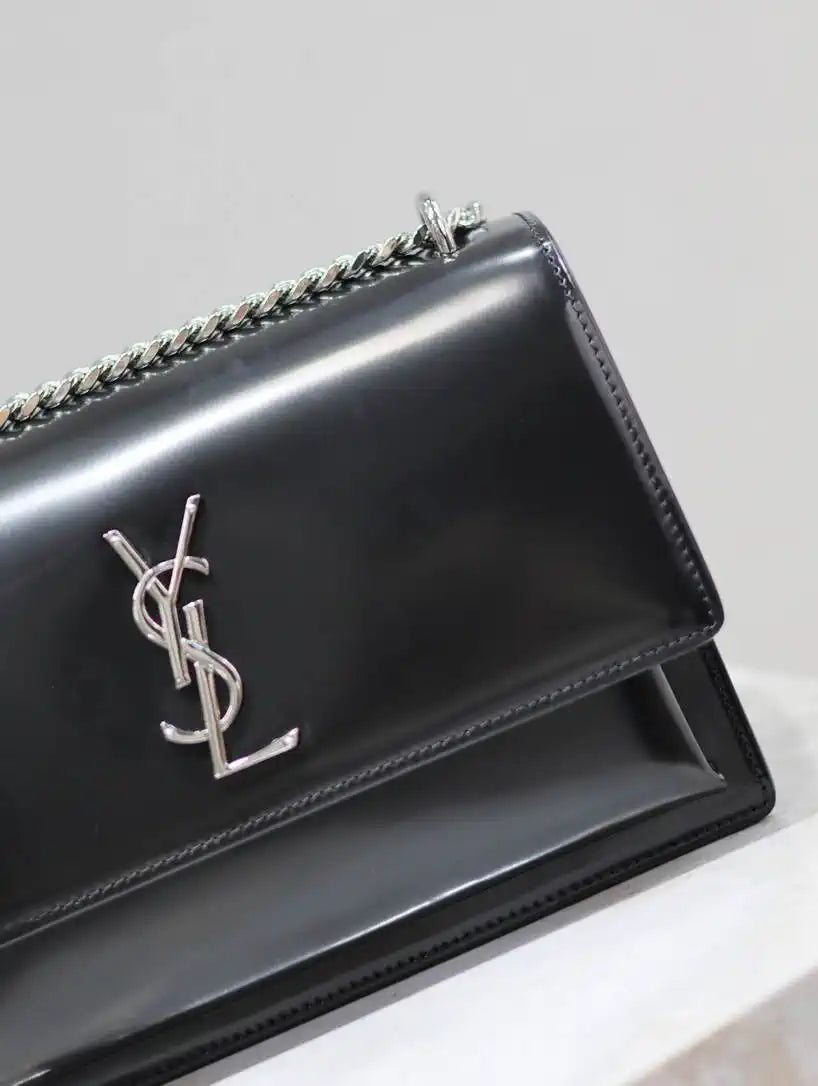 YSL 442906 SUNSET MEDIUM IN Black pearl leather Silver