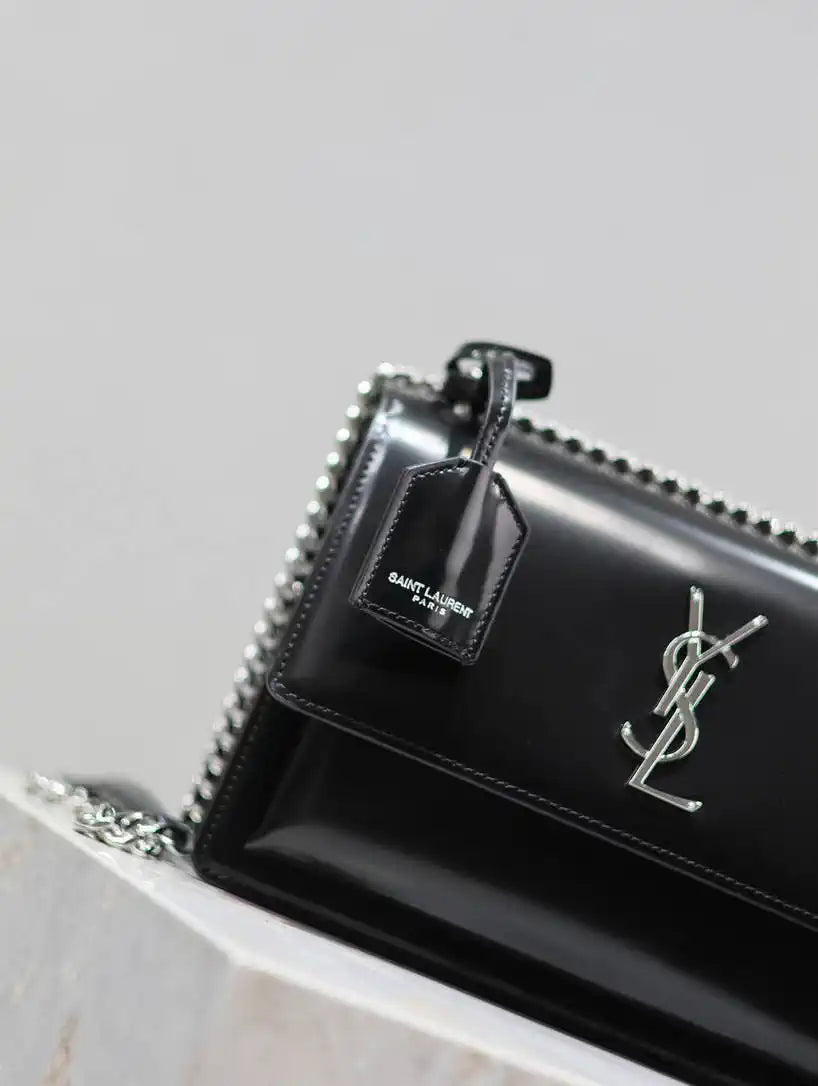 YSL 442906 SUNSET MEDIUM IN Black pearl leather Silver