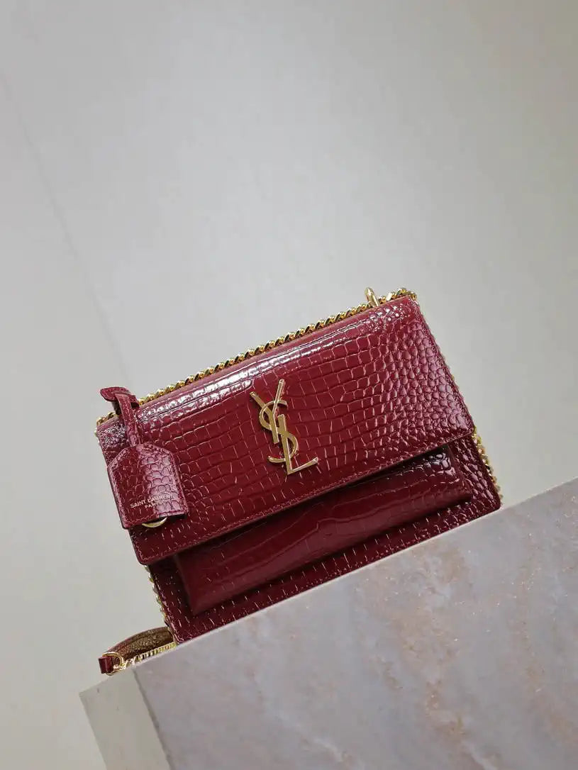 YSL 442906 SUNSET MEDIUM IN Red crocodile leather