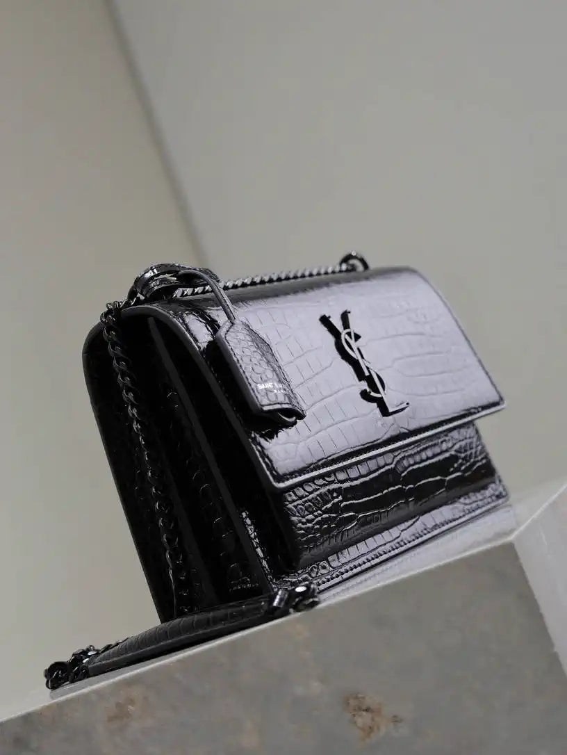 YSL 442906 SUNSET MEDIUM IN Black crocodile leather