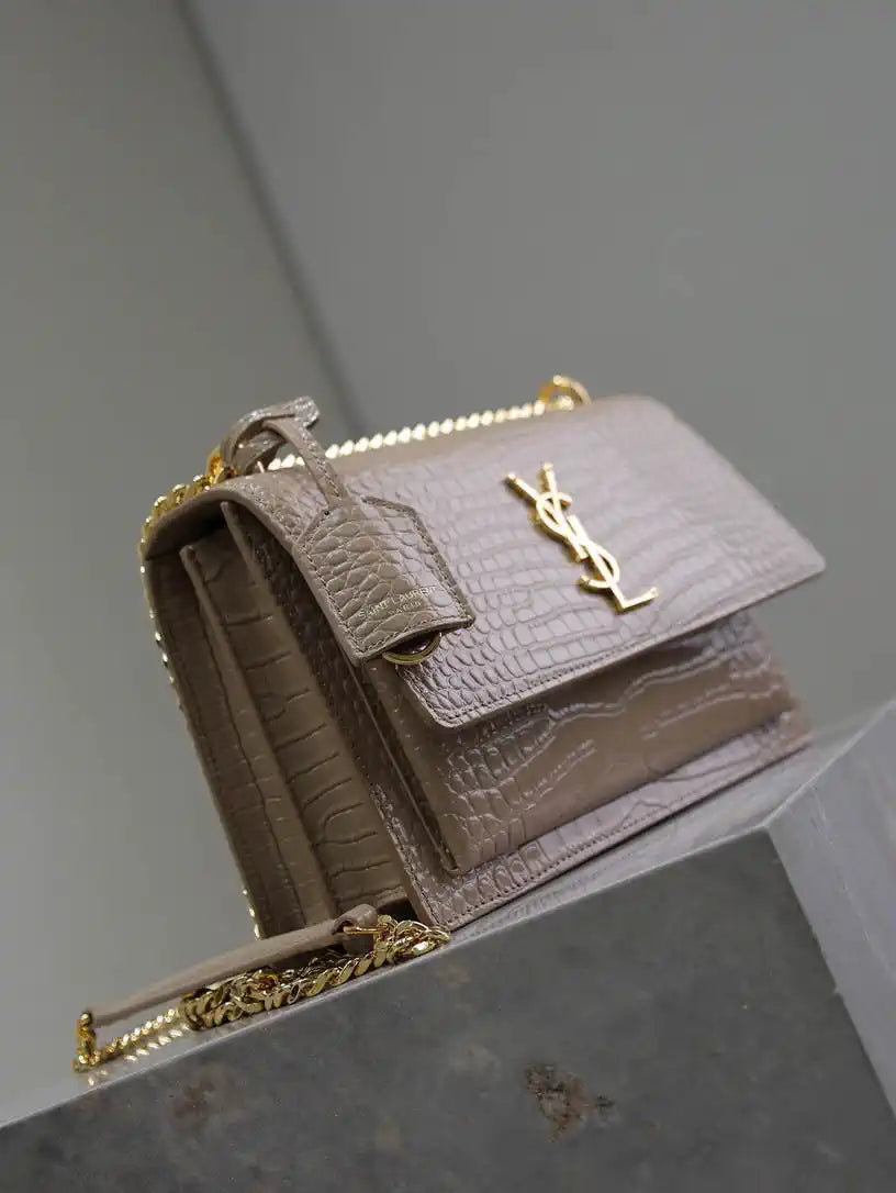 YSL 442906 SUNSET MEDIUM IN Apricot crocodile leather