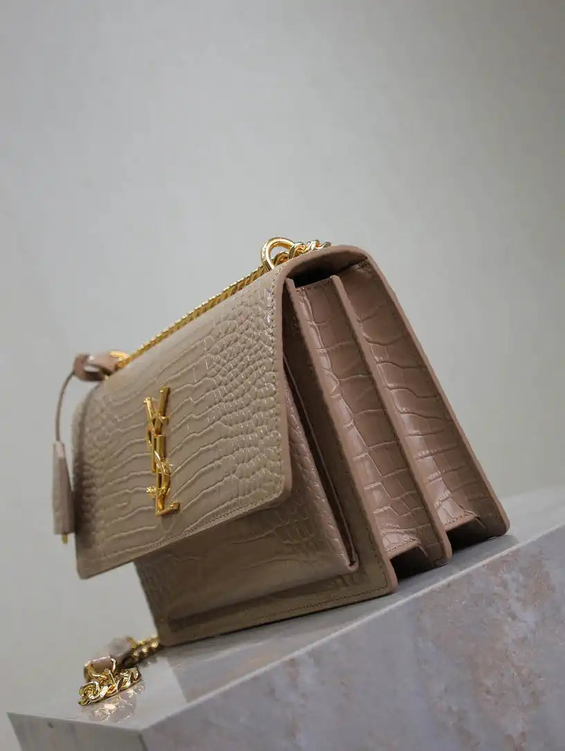 YSL 442906 SUNSET MEDIUM IN Apricot crocodile leather