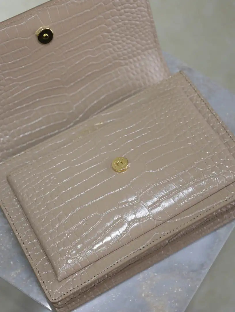 YSL 442906 SUNSET MEDIUM IN Apricot crocodile leather
