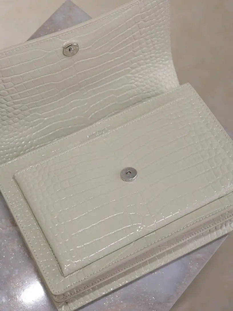 YSL 442906 SUNSET MEDIUM IN White crocodile leather