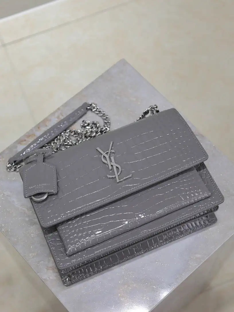 YSL 442906 SUNSET MEDIUM IN Gray crocodile leather