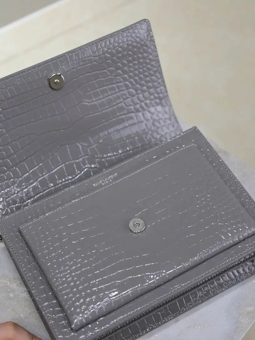 YSL 442906 SUNSET MEDIUM IN Gray crocodile leather