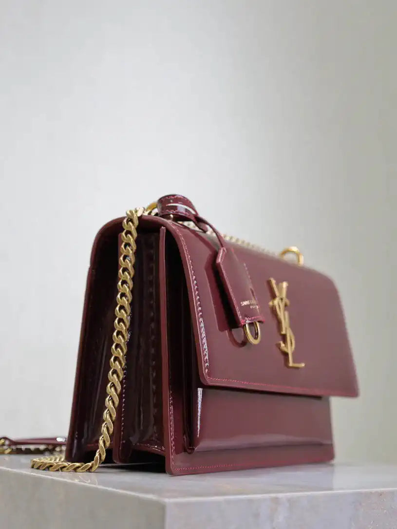YSL 442906 SUNSET MEDIUM IN Patent LEATHER Wine Red