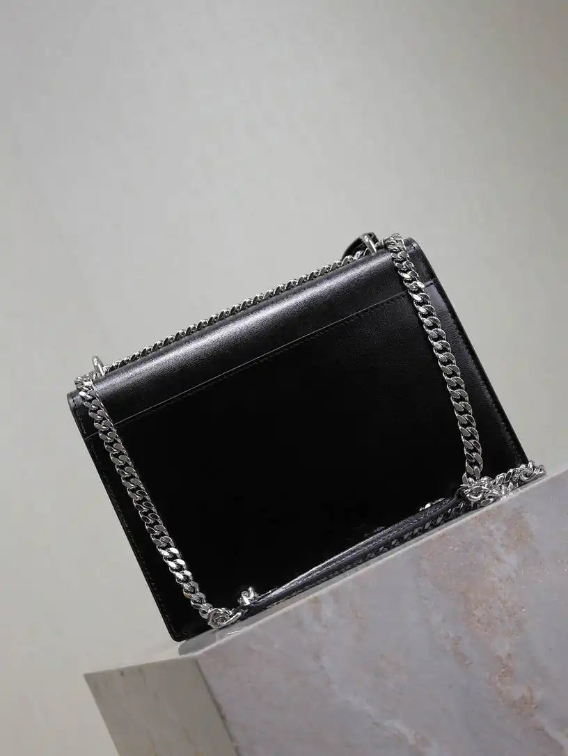 YSL 442906 SUNSET MEDIUM IN SMOOTH LEATHER Black Silver