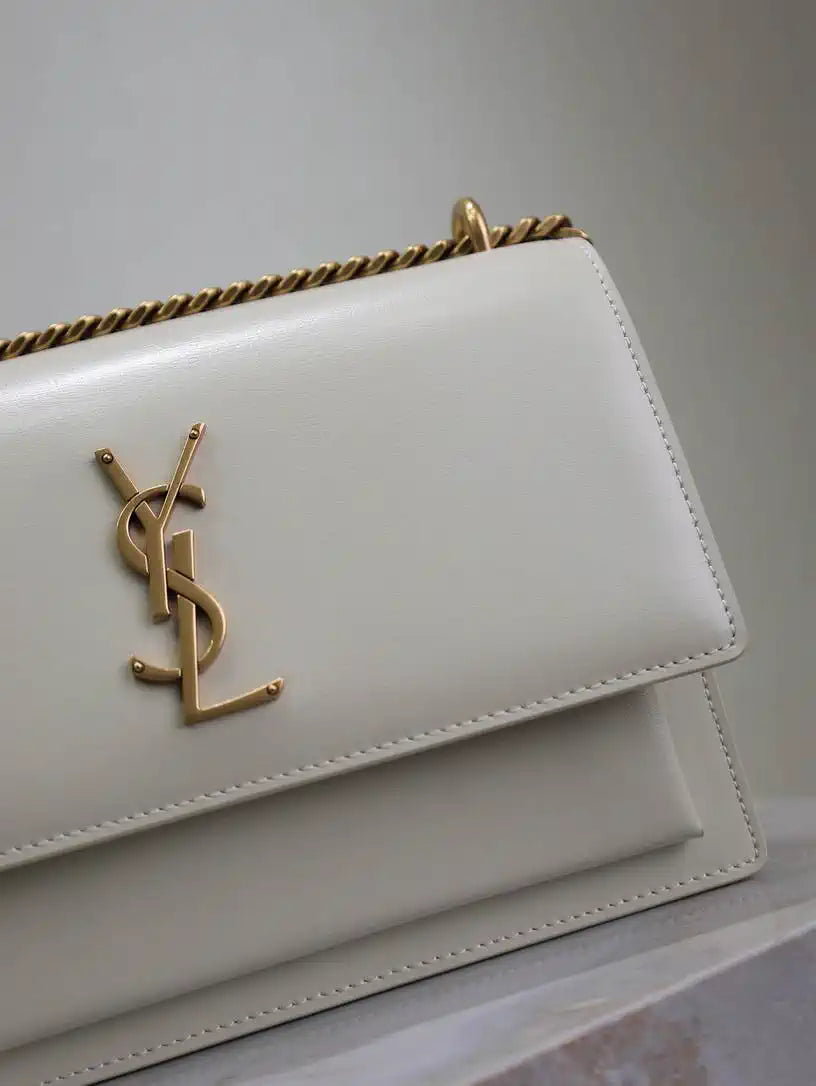 YSL 442906 SUNSET MEDIUM IN  SMOOTH LEATHER White