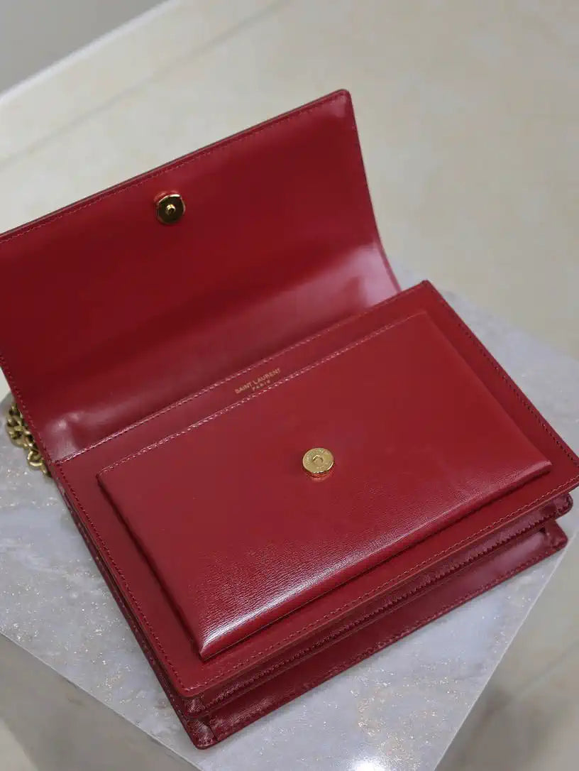 YSL 442906 SUNSET MEDIUM IN Wine Red SMOOTH LEATHER