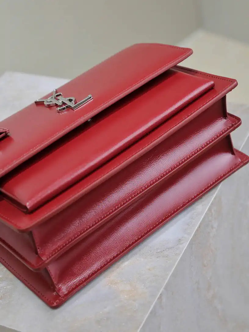 YSL 442906 SUNSET MEDIUM IN Wine Red SMOOTH LEATHER