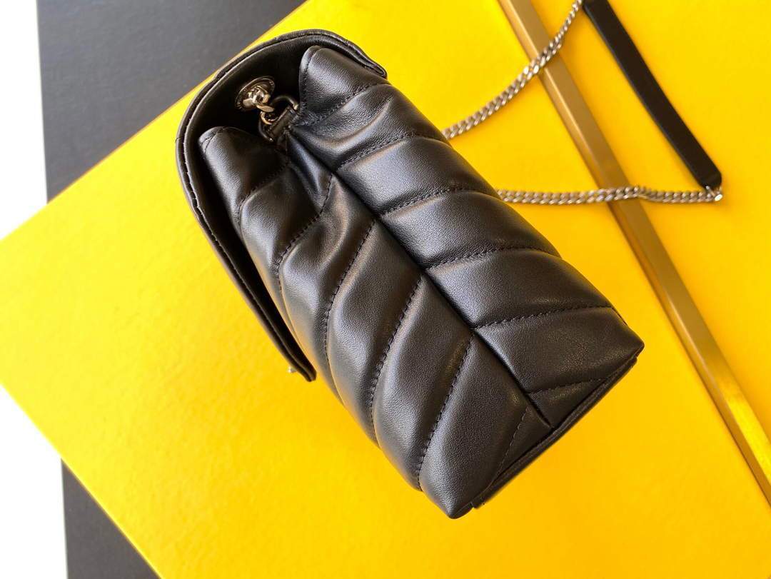 YSL 464676 Small Loulou Chain Bag Calfskin Leather Black Silver Buckle