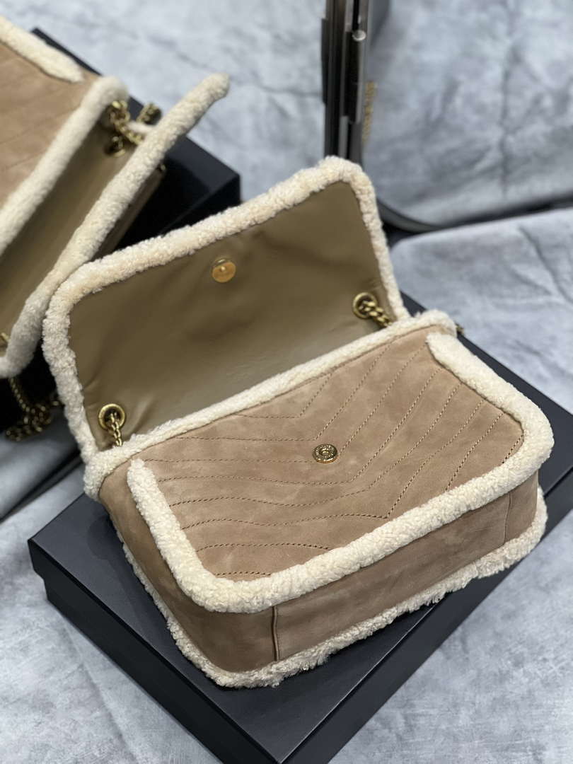 YSL 498894 Yves Saint Laurent Niki Medium In Vintage Lambskin suede Camel