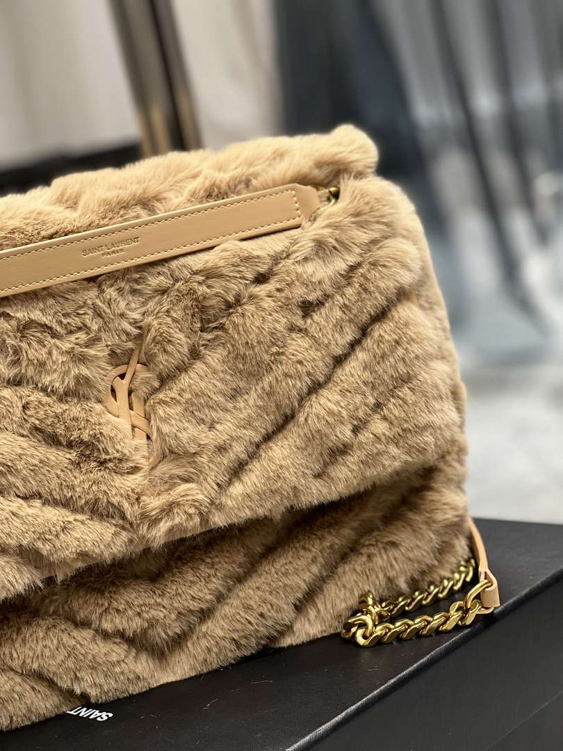 YSL 498894 Yves Saint Laurent Niki Medium In Vintage rabbit fur Leather Camel