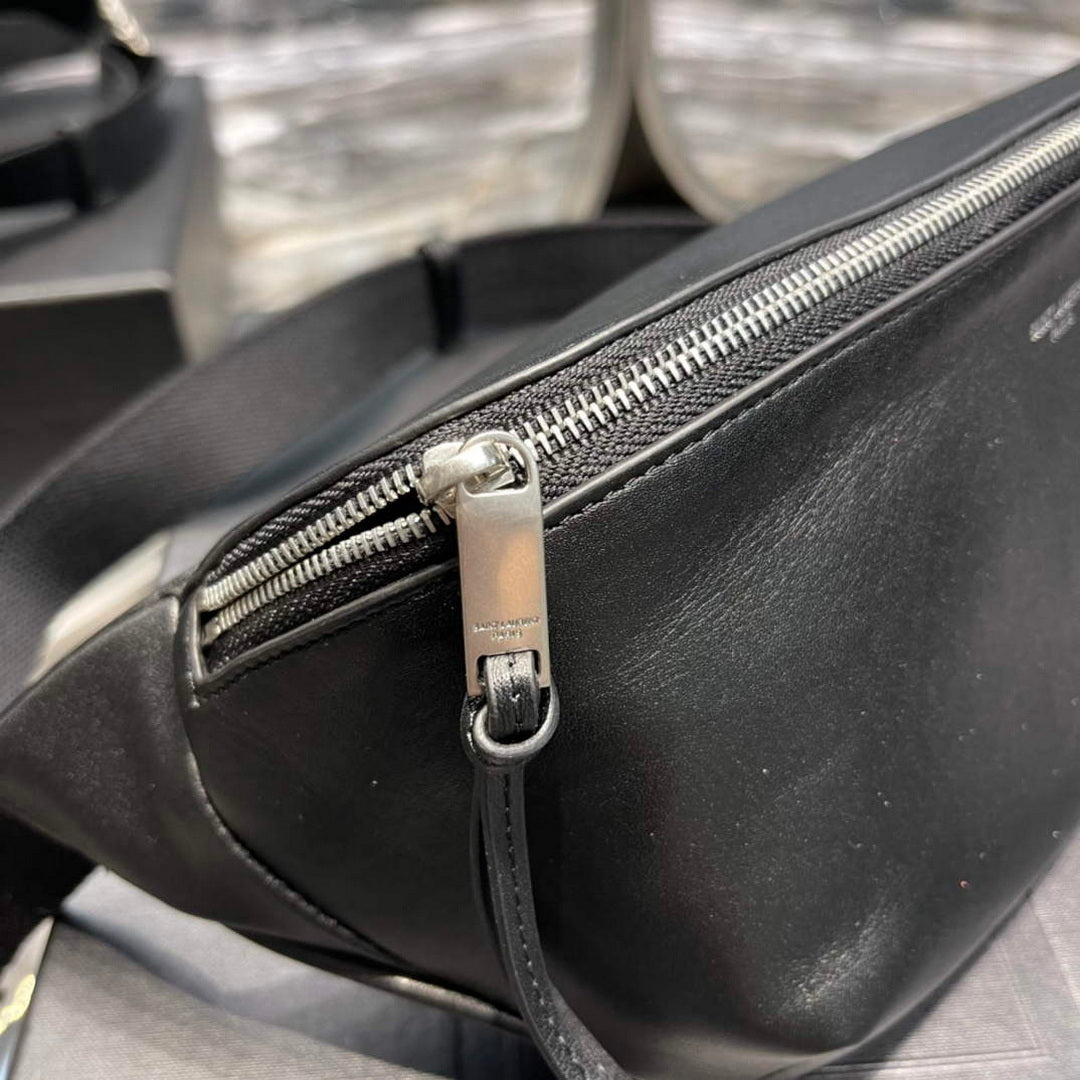 YSL 505671 Classic Crossbody Bag In Soft Black Leather