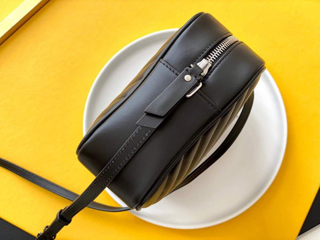 YSL 520534 Lou Camera Bag In Matelassé Leather Black Silver buckle