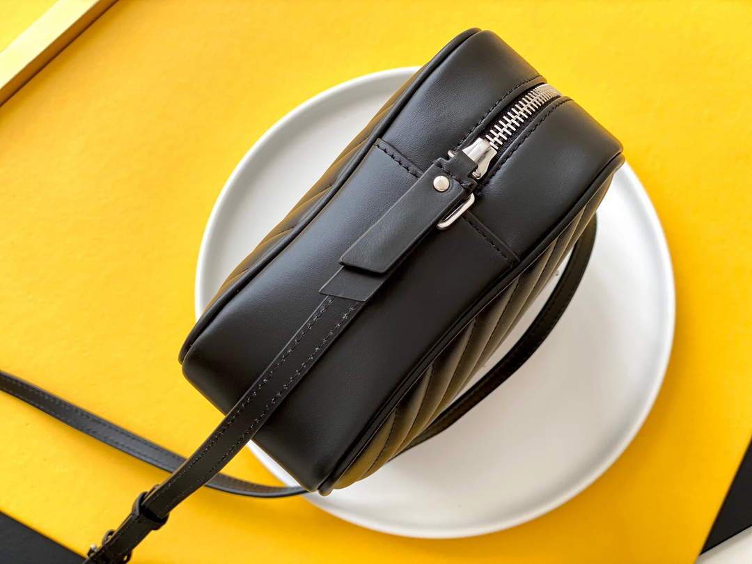 YSL 520534 Lou Camera Bag In Matelassé Leather Black Silver buckle