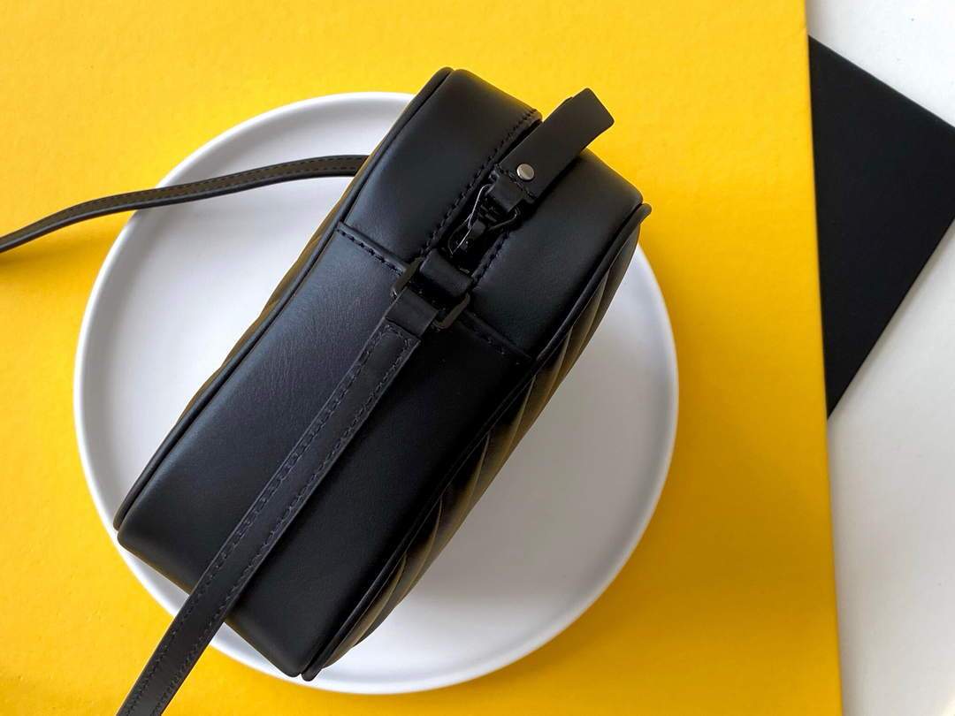 YSL 520534 Lou Camera Bag In Matelassé Leather Black
