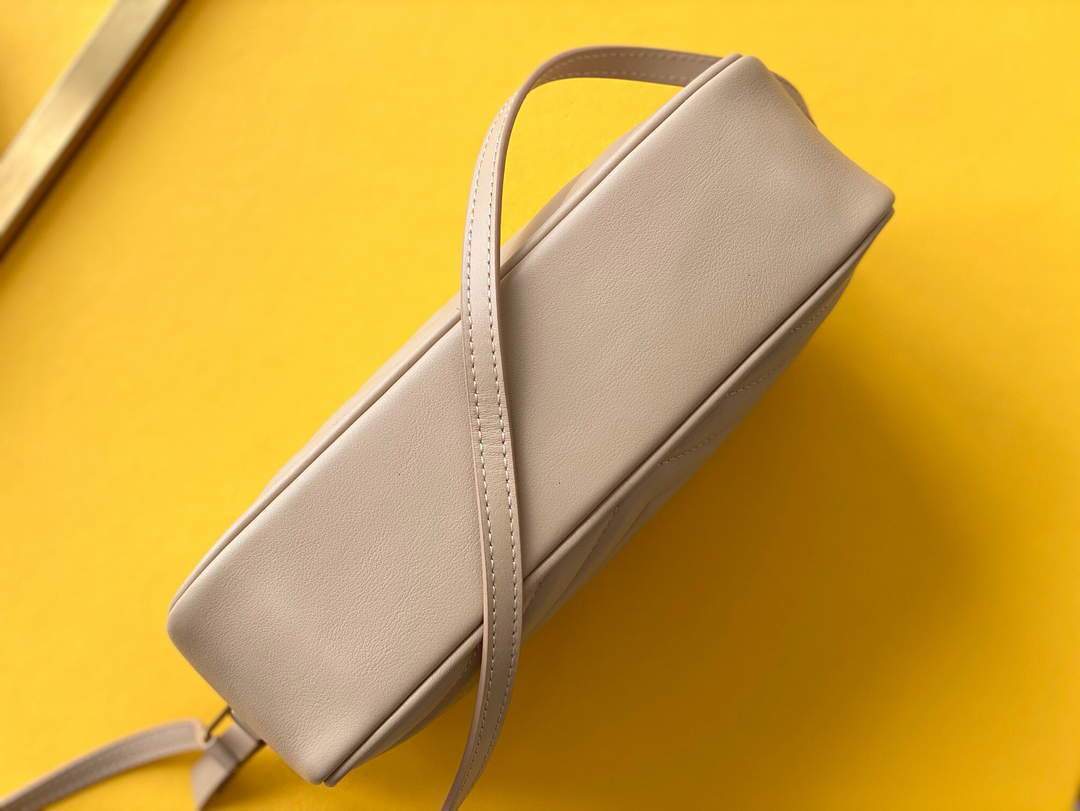 YSL 520534 Lou Camera Bag In Matelass¨¦ Leather Apricot