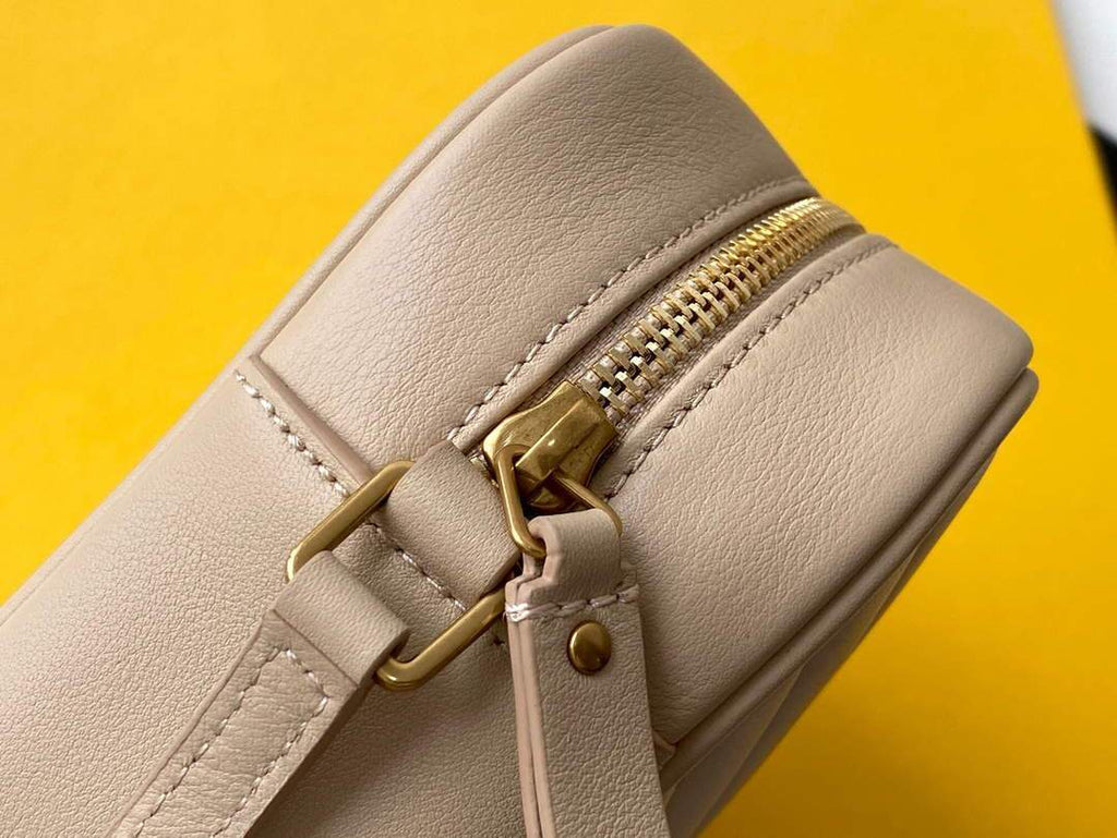 YSL 520534 Lou Camera Bag In Matelass¨¦ Leather Apricot