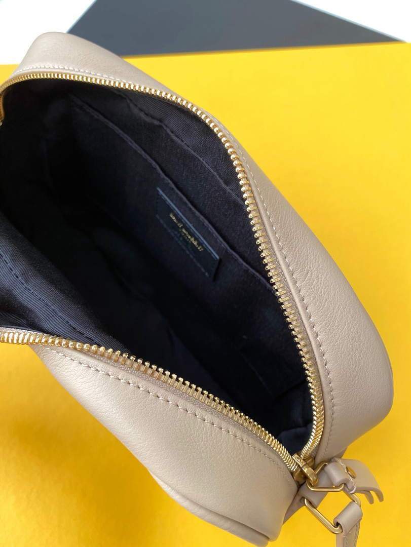 YSL 520534 Lou Camera Bag In Matelass¨¦ Leather Apricot