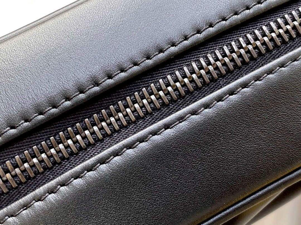 YSL 520534 Lou Camera Bag In Matelassé Leather Black