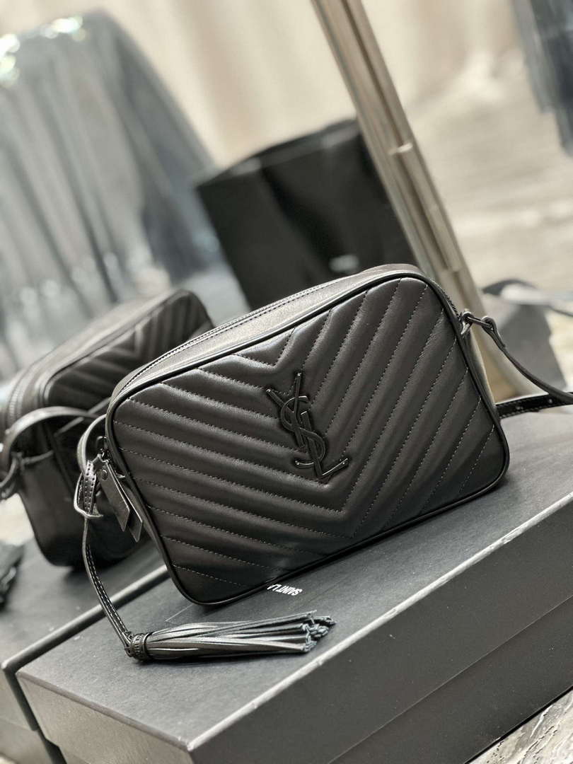YSL 520534 Lou Camera Bag In Matelass¨¦ Leather Black with Black Logo