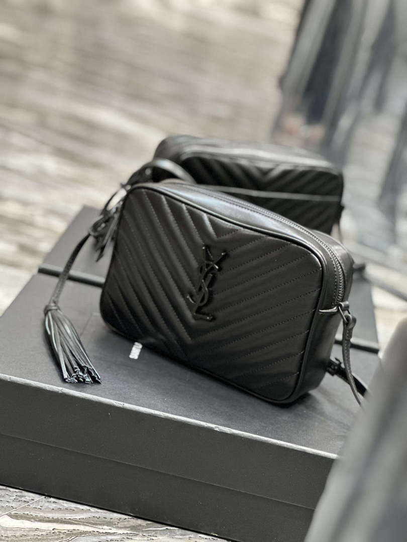 YSL 520534 Lou Camera Bag In Matelass¨¦ Leather Black with Black Logo