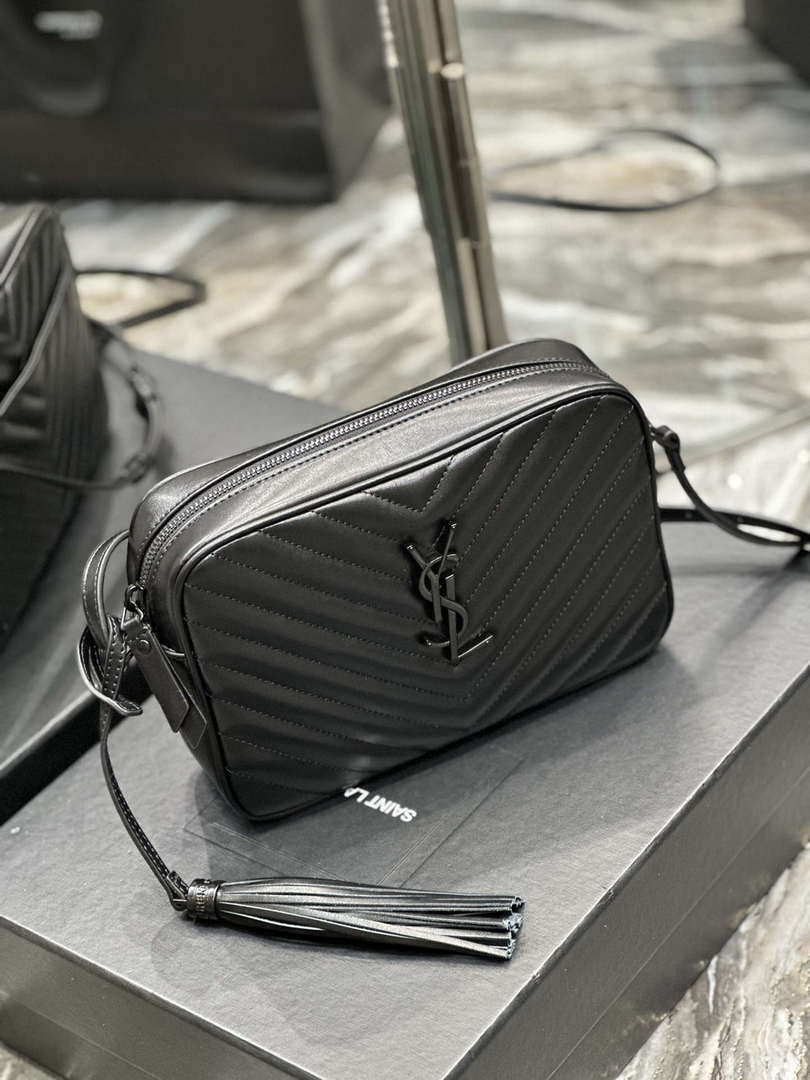 YSL 520534 Lou Camera Bag In Matelass¨¦ Leather Black with Black Logo