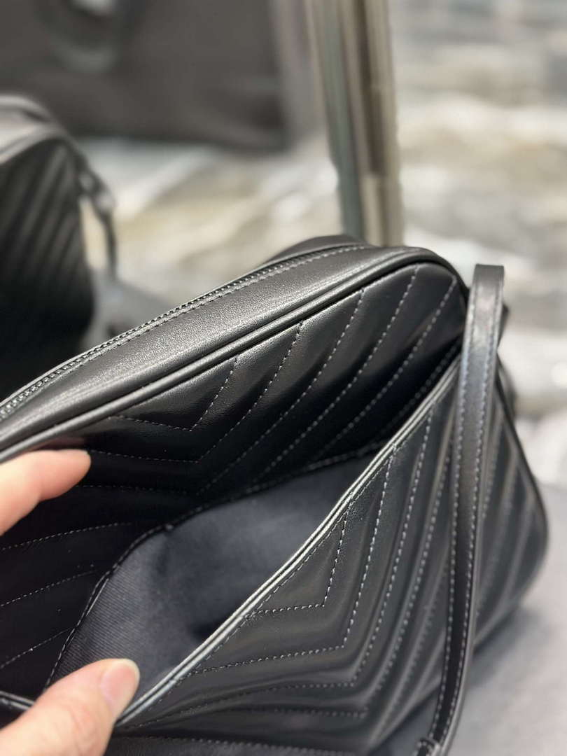 YSL 520534 Lou Camera Bag In Matelass¨¦ Leather Black with Black Logo