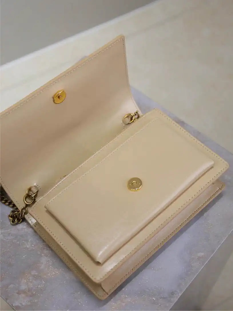 YSL 533026 Sunset chain wallet in smooth leather Apricot