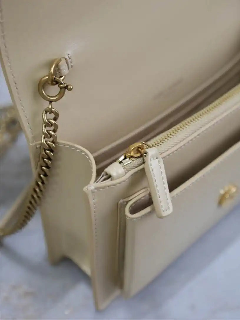 YSL 533026 Sunset chain wallet in smooth leather Apricot