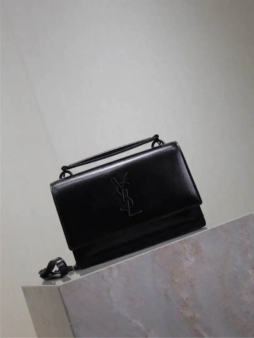 YSL 533026 Sunset chain wallet in smooth leather Black