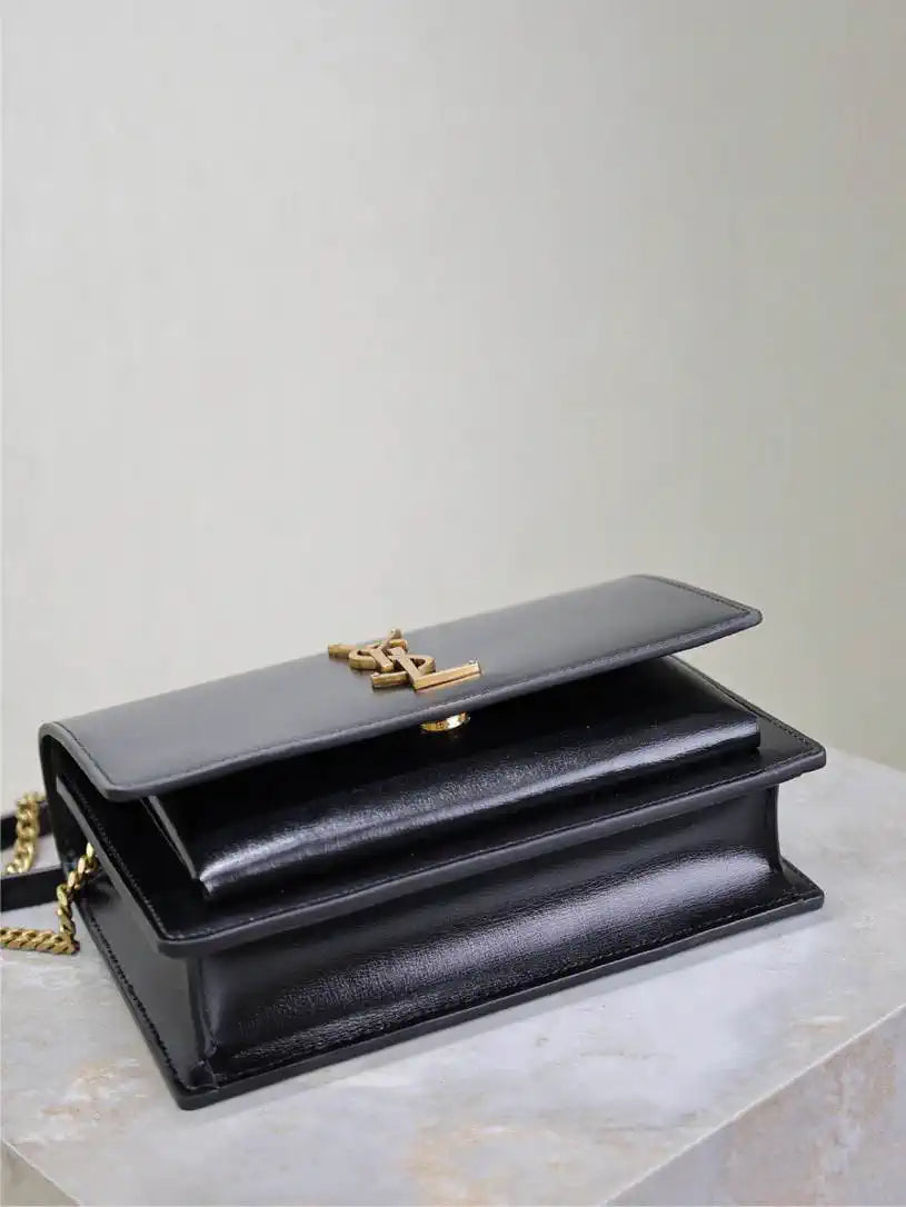 YSL 533026 Sunset chain wallet in smooth leather Black
