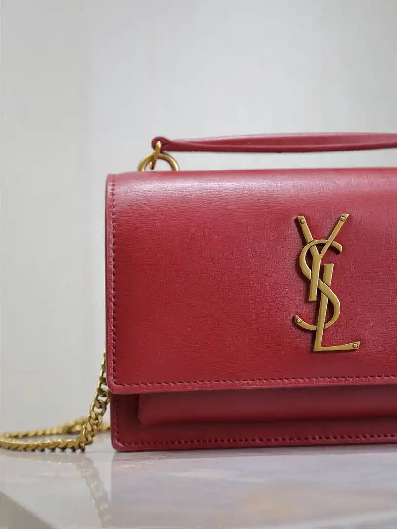 YSL 533026 Sunset chain wallet in smooth leather Red