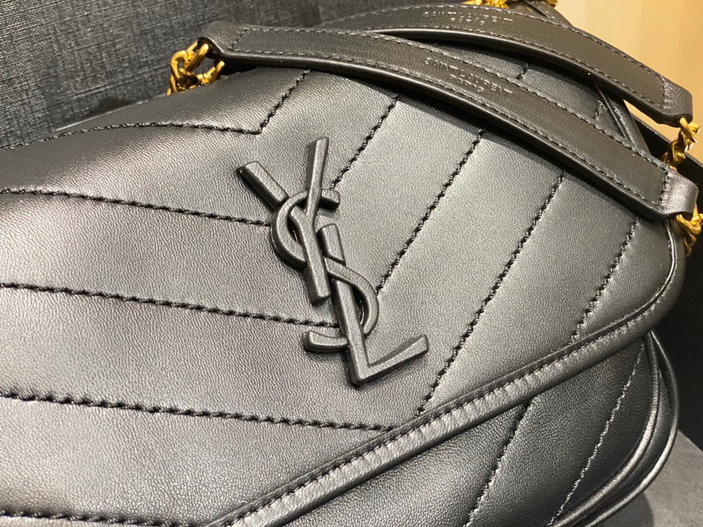 YSL 533037 Yves Saint Laurent Niki Baby In Crinkled Vintage Leather Bag Black