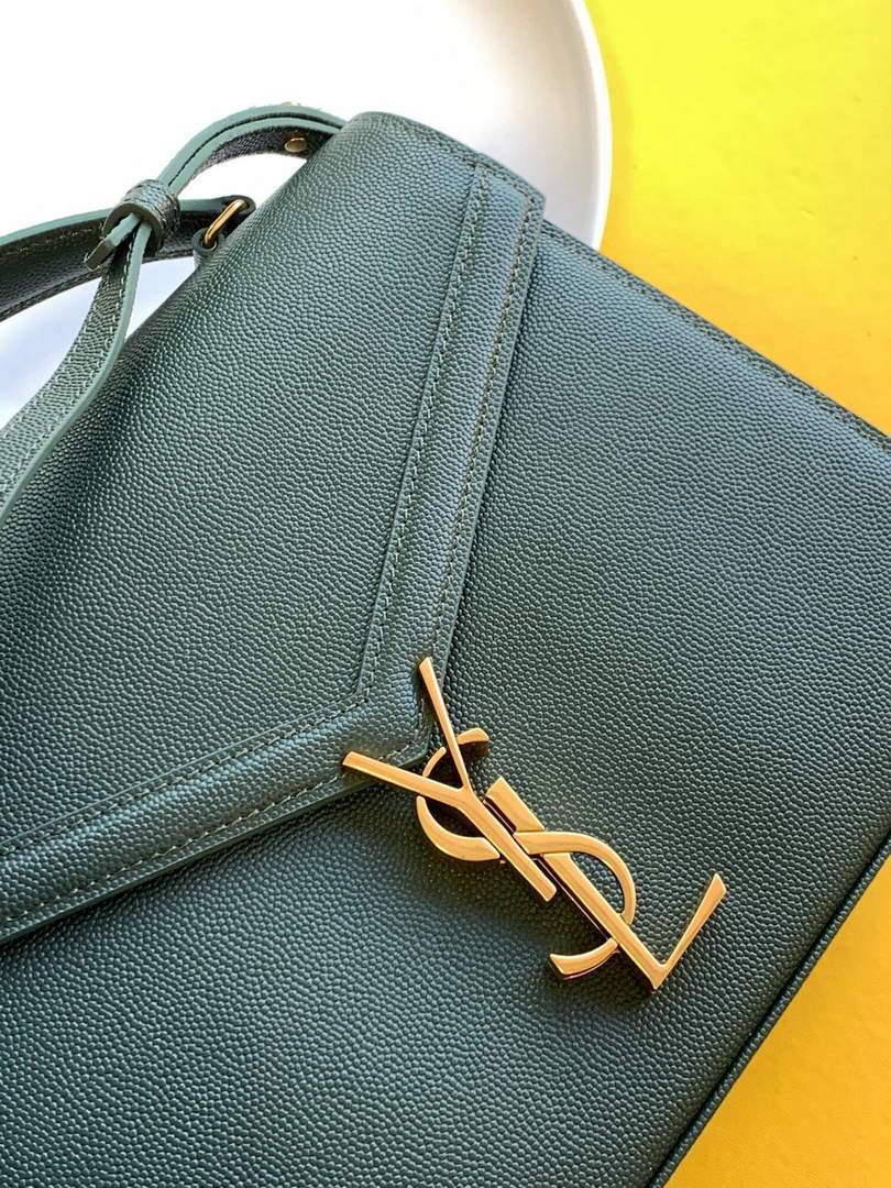 YSL 578000 Cassandra Top Handle Medium Bag In Grain De Poudre Embossed Leather Green