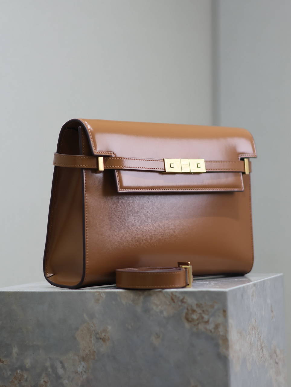 YSL 579271  Manhattan In Box Saint Laurent calfskin Brown