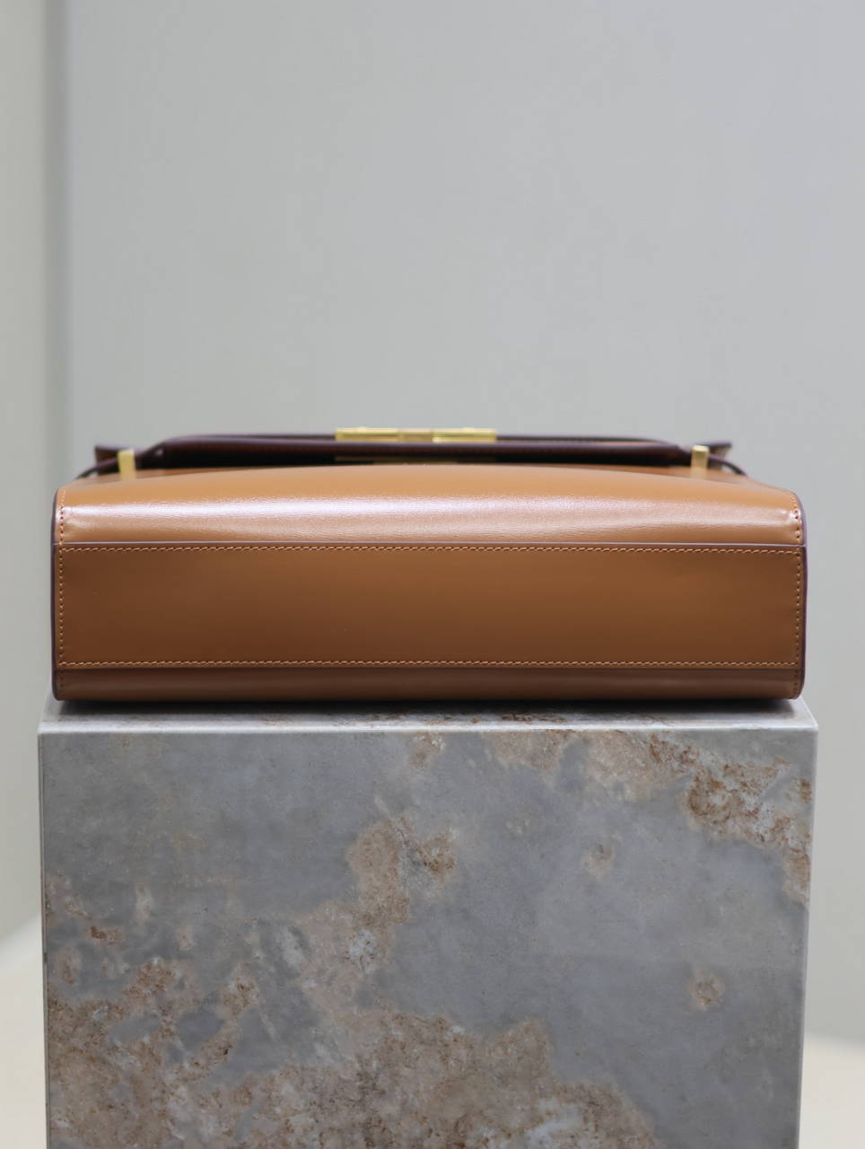 YSL 579271  Manhattan In Box Saint Laurent calfskin Brown