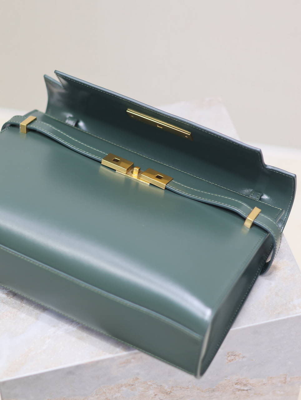YSL 579271  Manhattan In Box Saint Laurent calfskin Green