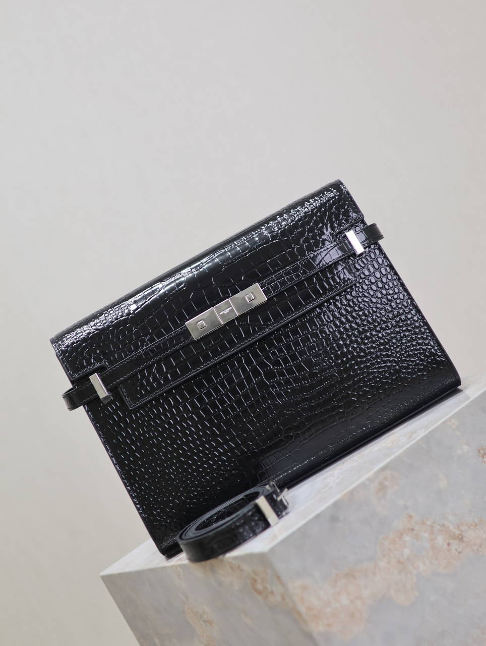 YSL 579271  Manhattan In Box Saint Laurent Crocodile pattern Black