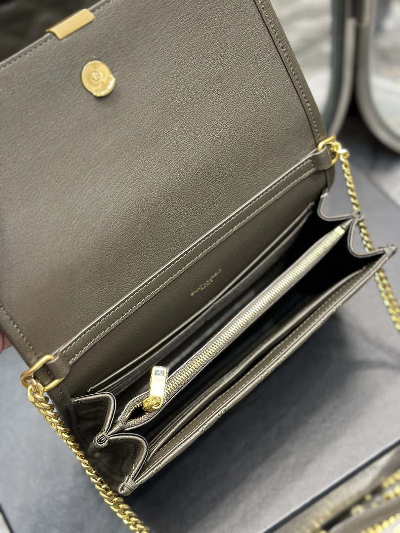 YSL 585031 Saint Laurent Becky Chain Shoulder Bag Leather Gray - Default Title - View 9