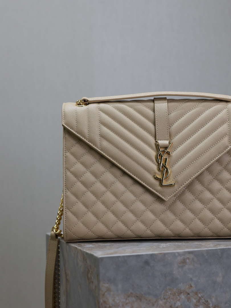 YSL 600166 Envelope Large In Quilted Grain De Poudre Embossed Aprioct Leather