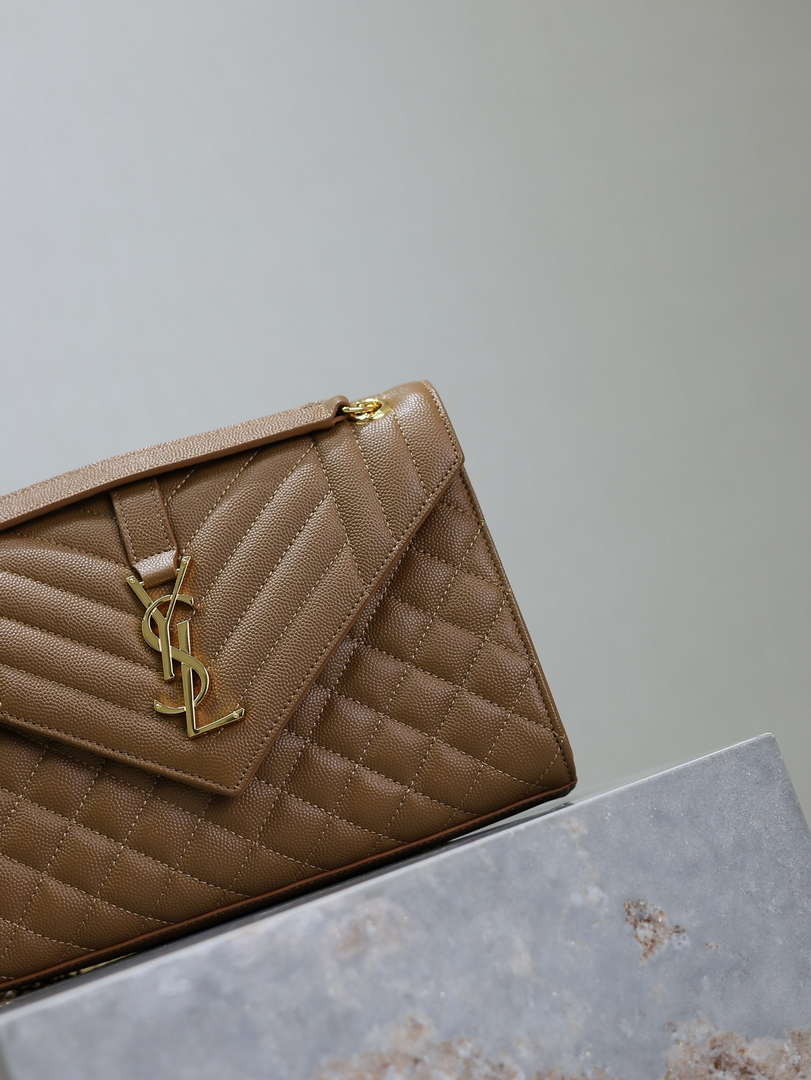 YSL 600185 Envelope Meduim In Quilted Grain De Poudre Embossed Leather Caramel