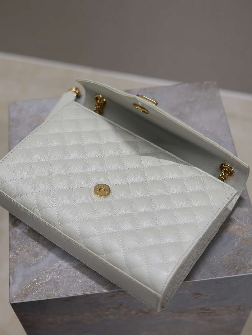 YSL 600185 Envelope Meduim In Quilted Grain De Poudre Embossed Leather White