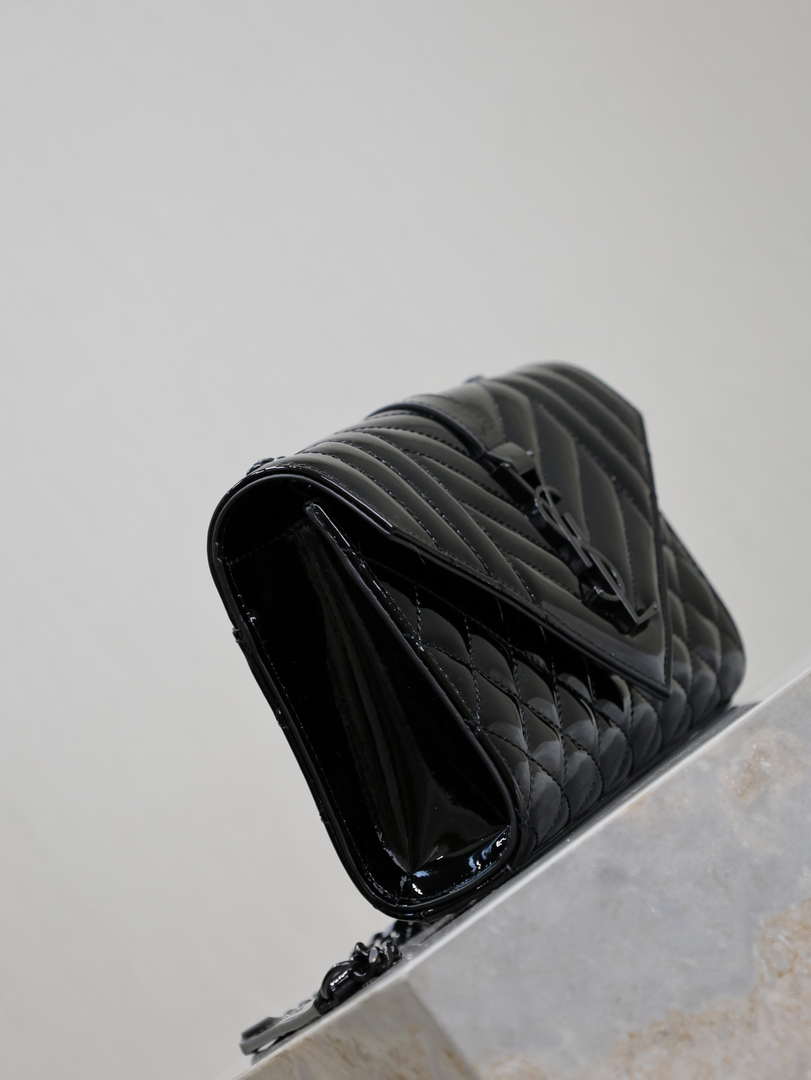 YSL 600195 Envelope Small In Quilted Black Patent leather with black buckle