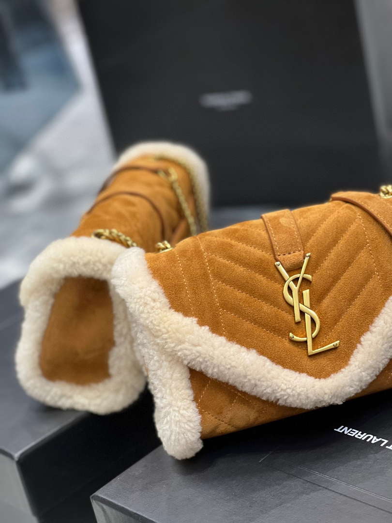 YSL 600195 Envelope Small In Quilted Brown Lambswool suede