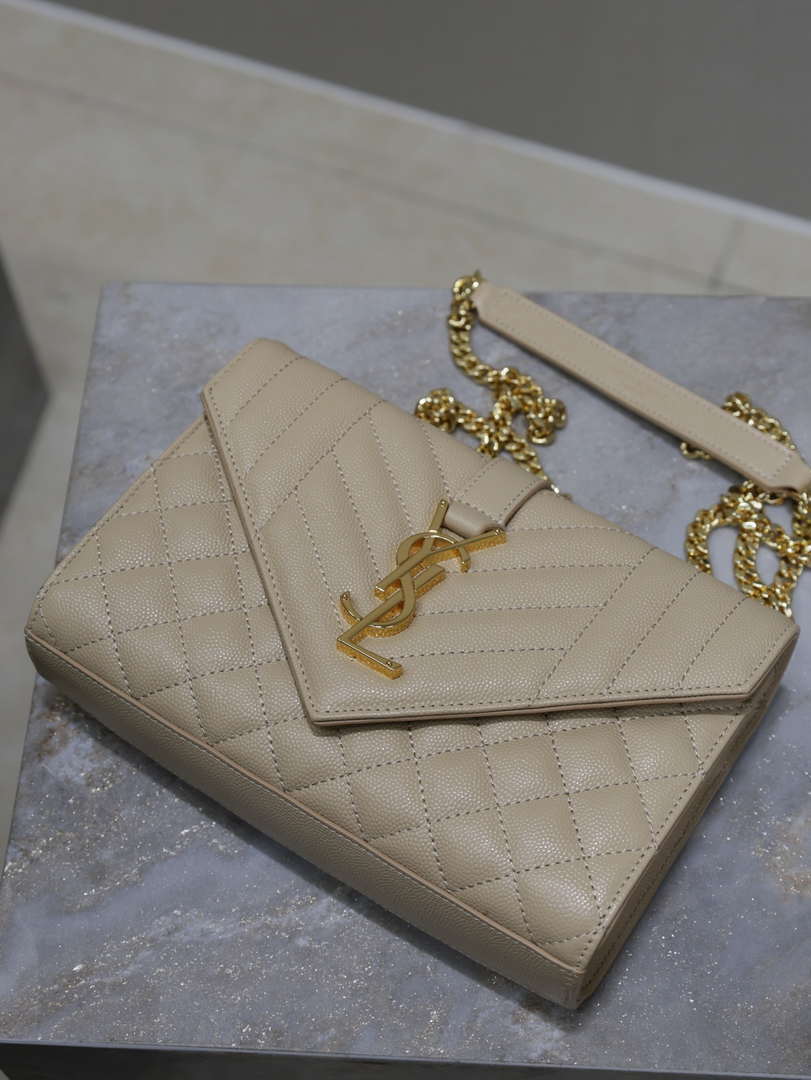 YSL 600195 Envelope Small In Quilted Grain De Poudre Embossed Leather Apricot