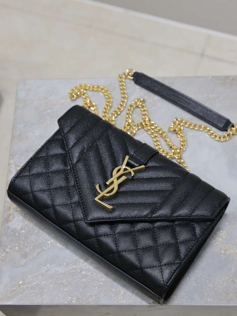 YSL 600195 Envelope Small In Quilted Grain De Poudre Embossed Leather Black Gold