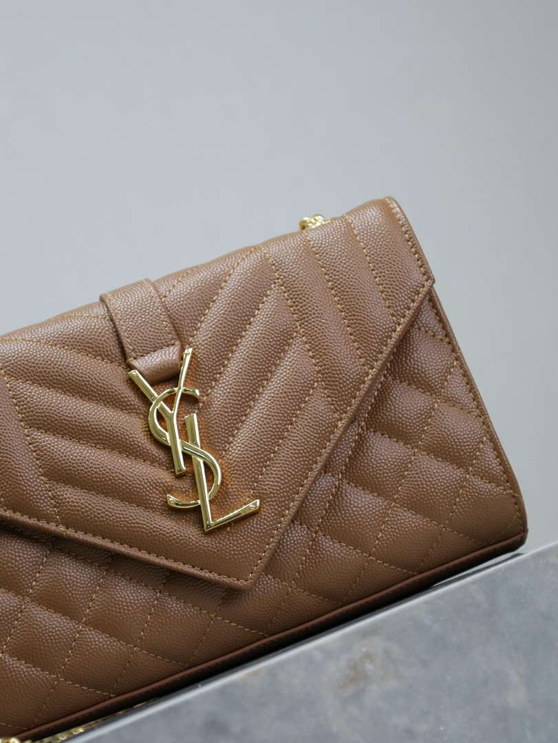 YSL 600195 Envelope Small In Quilted Grain De Poudre Embossed Leather Caramel